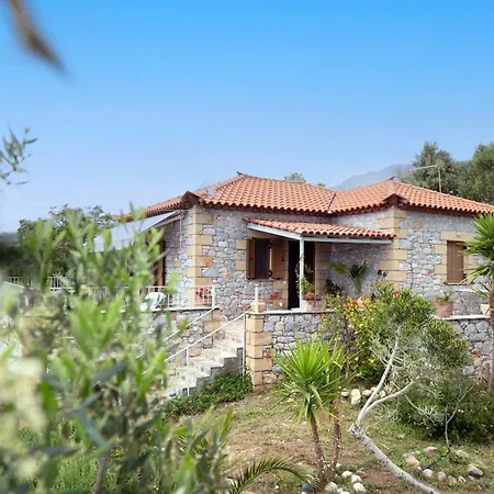 Maistroshome Kotronion (West Mani)