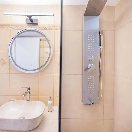 Maistroshome * Kotronion (West Mani)